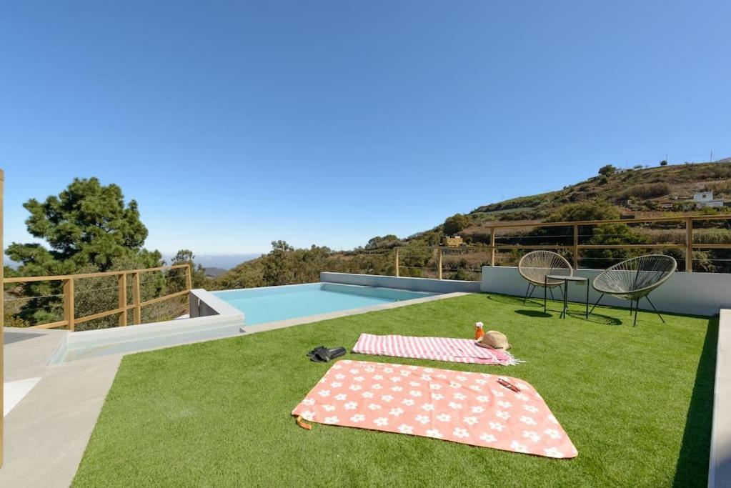 Villa Con Piscina Y Vista Al Mar Moya  Exterior foto